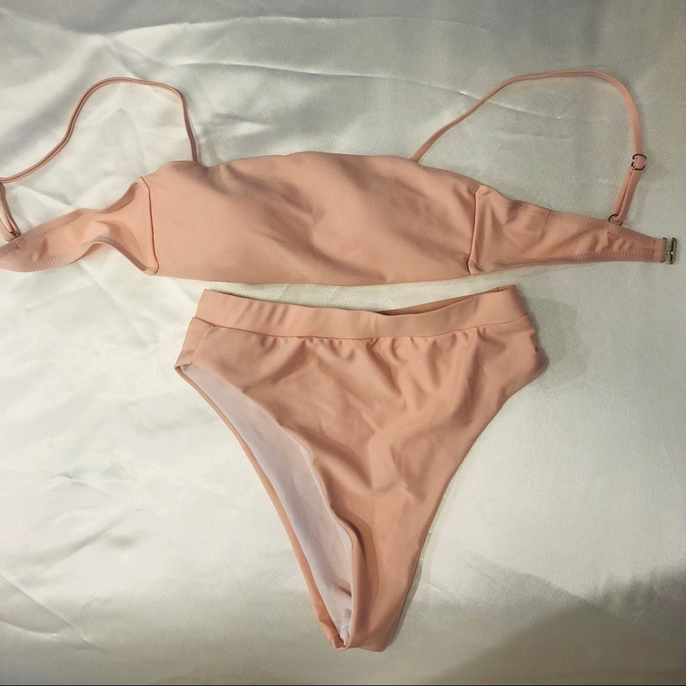 bikini - Picture 2 of 3